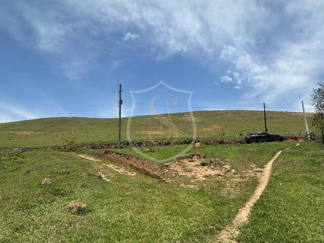 Sítio para Venda em Paraibuna - 5